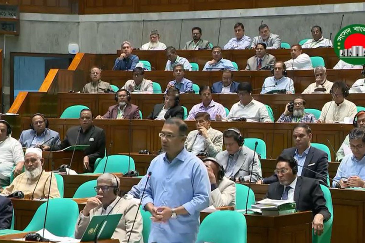 প্রাথমিকের শিক্ষার্থীদের বিনামূল্যে স্কুল ড্রেস, পাটের ব্যাগ ও জুতা দেওয়া হবে: প্রধানমন্ত্রী