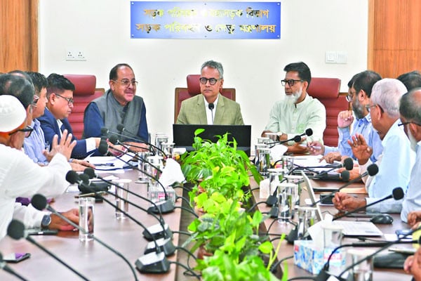 তেলের পর বাড়ল বাসভাড়া