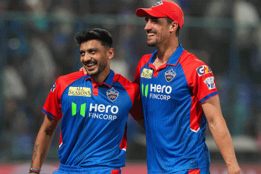 আইপিএলে খেলার ছাড়পত্র পেলেন মিচেল স্টার্ক