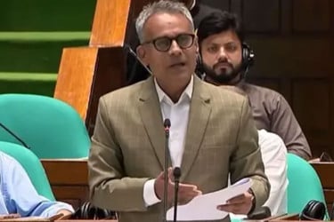 বগুড়া-সিরাজগঞ্জ রেলপথ জুনে উদ্বোধন: রেলমন্ত্রী