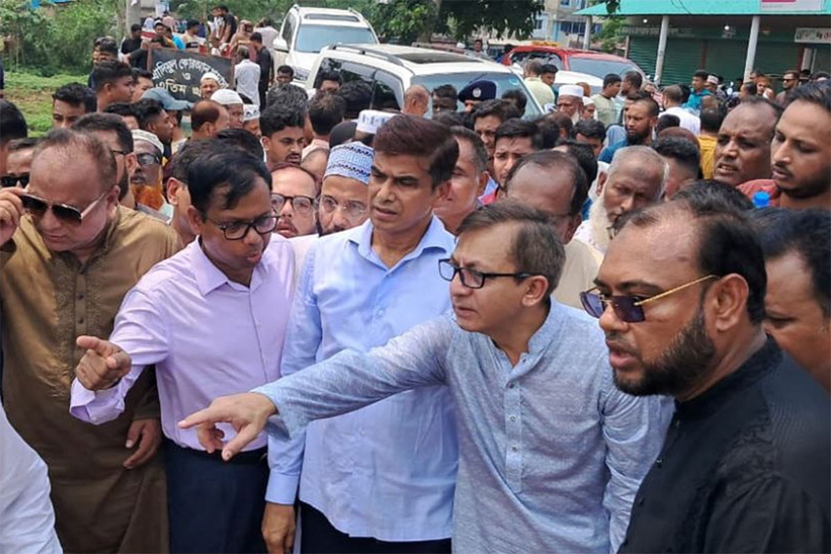 গ্যাস সঙ্কটের কারণেই দেশে লোডশেডিং বেড়েছে : বাণিজ্যমন্ত্রী