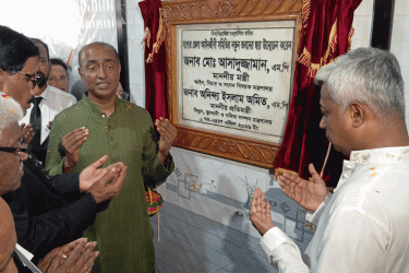 জুলাই সনদের কিছু অংশে প্রতারণার আশ্রয় নেওয়া হয়েছে: আইনমন্ত্রী