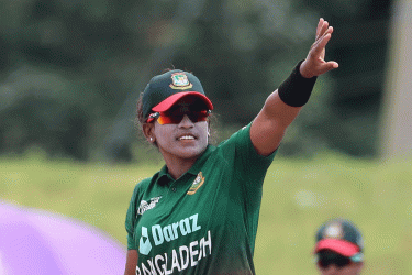 বিসিবির পরিচালক পদে নারী নেতৃত্বের পক্ষে রুমানা আহমেদ