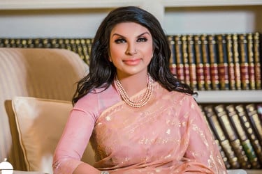 সাবেক হাইকমিশনার মুনা ও তার স্বামীর নথি চেয়ে দুদকের চিঠি