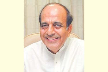 বাংলাদেশে ভারতের নতুন হাইকমিশনার দিনেশ ত্রিবেদী