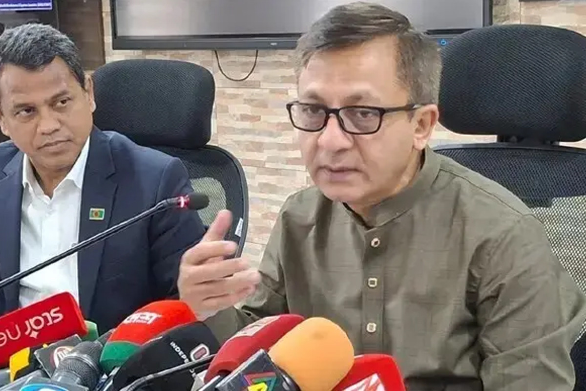 অর্থনীতিকে গতিশীল করতে ব্যবসায়ীদের মতামতকে গুরুত্ব দেবে সরকার : বাণিজ্যমন্ত্রী