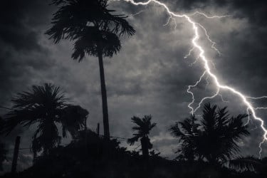 রংপুরে বজ্রপাতে নারীর মৃত্যু