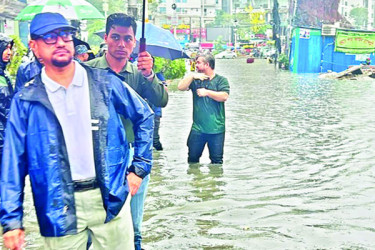 খালের বাঁধ অপসারণ পানি চলাচল স্বাভাবিক
