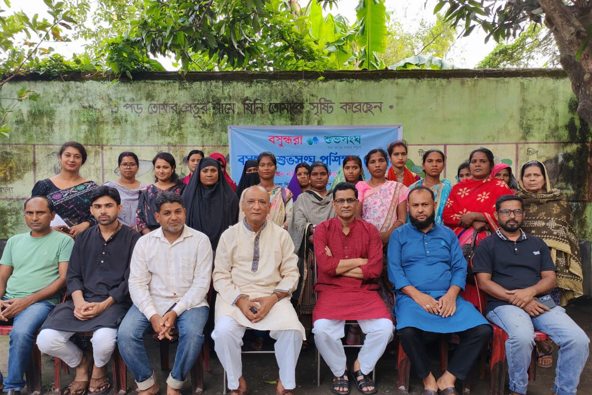 গোবিন্দগঞ্জে বসুন্ধরা শুভসংঘের সেলাই প্রশিক্ষণ কেন্দ্রের উদ্বোধন