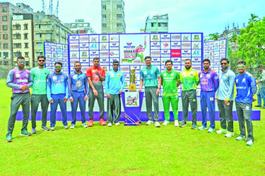 প্রতীক্ষার প্রিমিয়ার ক্রিকেট শুরু