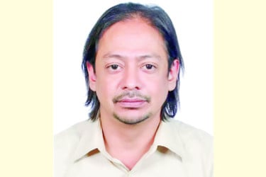 ব্যবসায়ী রন হক সিকদার আর নেই