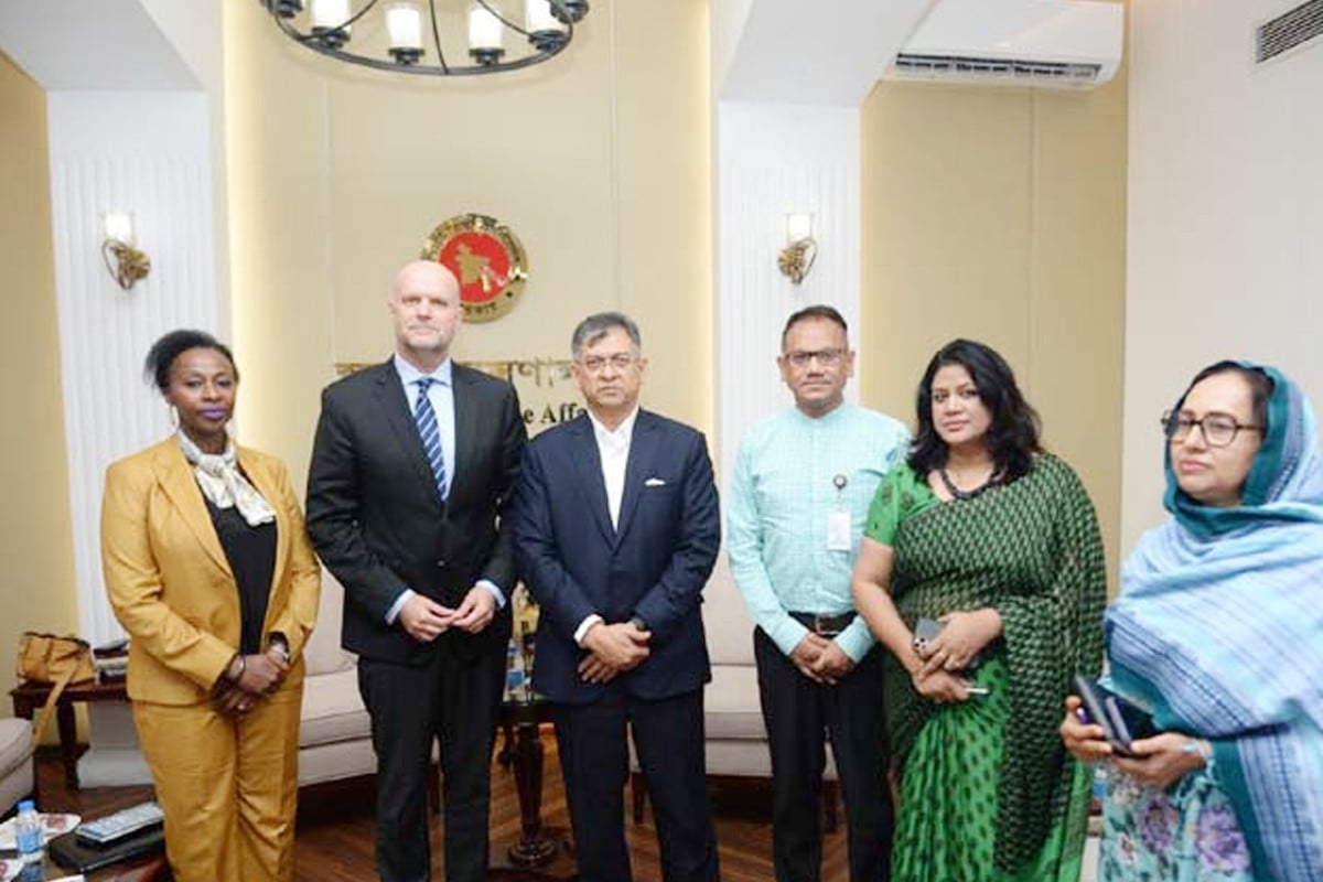 রোহিঙ্গা সংকটে আন্তর্জাতিক সম্প্রদায়ের আরও সক্রিয় ভূমিকা চান স্বরাষ্ট্রমন্ত্রী