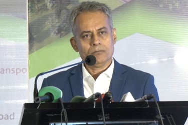 টাকা অপচয় করে মেগা প্রকল্প করতে চায় না সরকার : সেতুমন্ত্রী