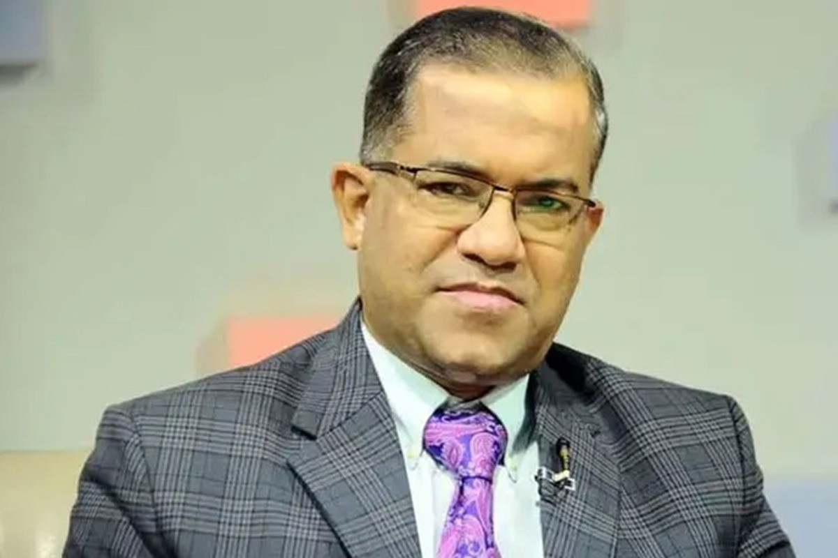 ব্যারিস্টারের মুখোশে ভয়ংকর মিথ্যাচার এম. সারোয়ারের