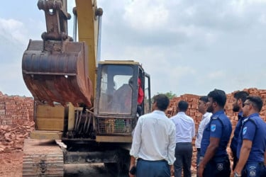 গোপালগঞ্জে ৪ ইটভাটায় অভিযান, ১৬ লাখ টাকা জরিমানা