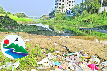 ভরাট, দখল ও দূষণে মৃতপ্রায় ঢোলভাঙ্গা নদী