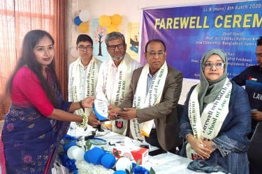 বাউবির এলএলবি ৮ম ব্যাচের শিক্ষার্থীদের বিদায় অনুষ্ঠান