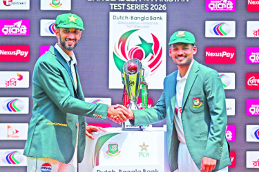 নাজমুলের টার্গেট শীর্ষ পাঁচ