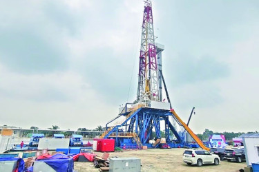 গভীর কূপ খনন শুরু