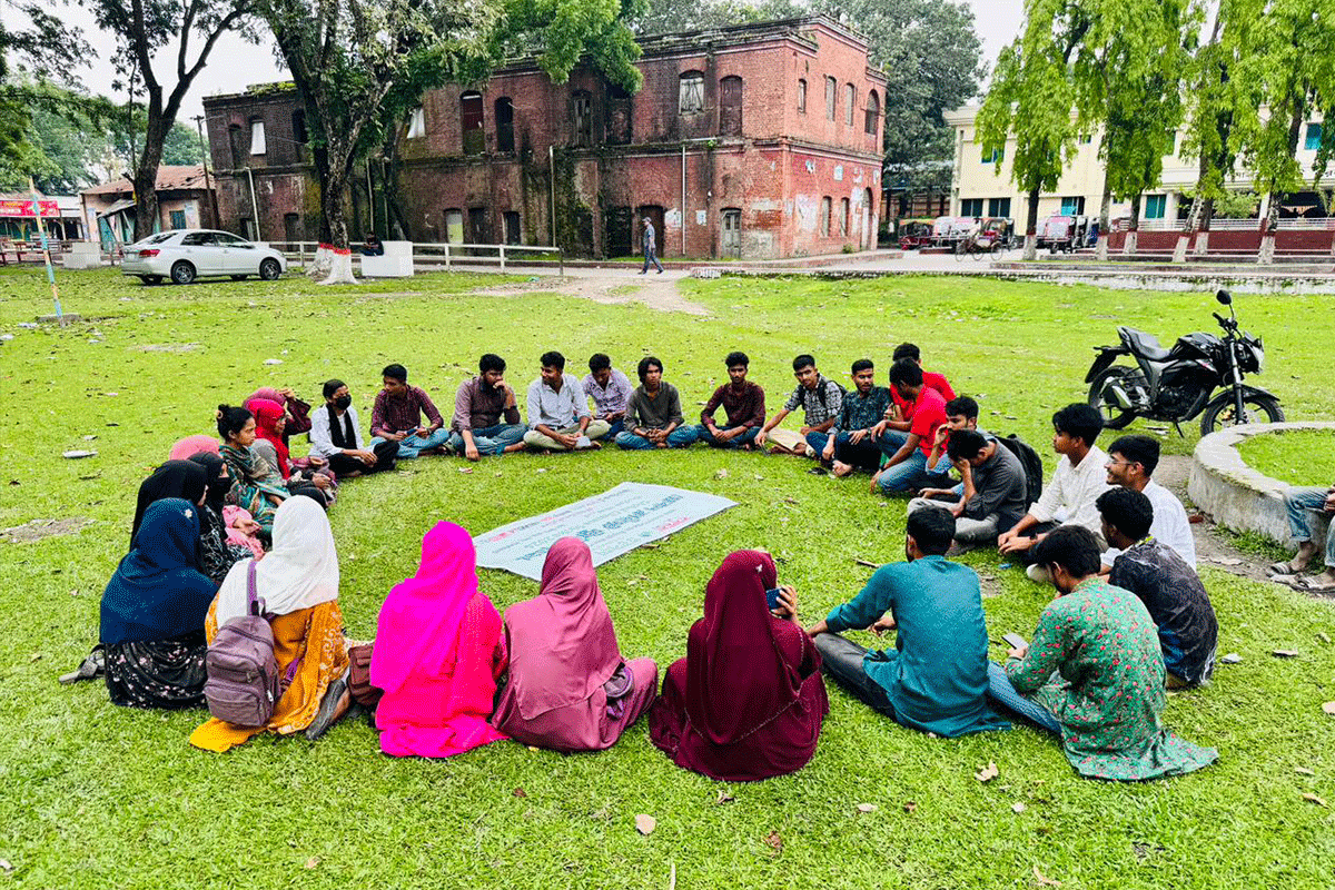 লালমনিরহাটে বসুন্ধরা শুভসংঘের গ্লোবাল ক্লাইমেট স্ট্রাইক