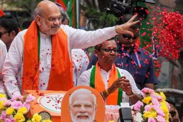 কলকাতায় অমিত শাহ, শপথের তোড়জোড় পশ্চিমবঙ্গে
