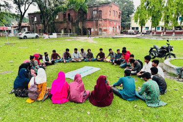 লালমনিরহাটে বসুন্ধরা শুভসংঘের গ্লোবাল ক্লাইমেট স্ট্রাইক