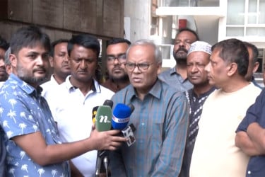 বিরোধীদলকে ষড়যন্ত্র ও মিথ্যাচারের পথ পরিহার করার আহ্বান রিজভীর