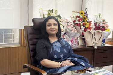 নিজ সংস্কৃতিকে ধারণ করতে না পারলে অপসংস্কৃতি আমাদের গ্রাস করবে : ফারজানা শারমীন
