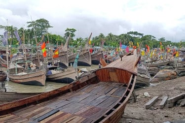 ৫৮ দিনের নিষেধাজ্ঞায় জব্দ ৯৬৩ মেট্রিক টন মাছ