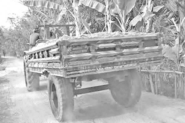 তিস্তা থেকে অবাধে তোলা হচ্ছে বালু