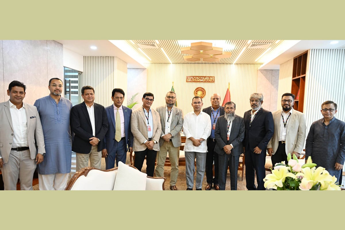 প্রধানমন্ত্রীর সঙ্গে বিজিএমইএ-বিকেএমইএ নেতাদের সাক্ষাৎ