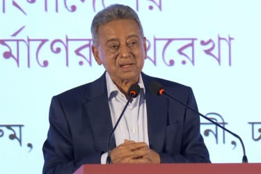 এনবিআর সংস্কার ছাড়া ঘুরে দাঁড়ানো সম্ভব নয় : অর্থমন্ত্রী