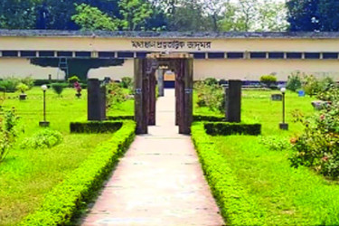 ৪৭টি প্রত্ননিদর্শন নিয়ে তদন্ত কমিটি