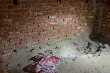 ‘দৃশ্যম’ কায়দায় লাশ গুম ফেনীতে, গৃহবধূকে হত্যা করে নির্মাণাধীন ভবনে বালুচাপা