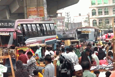 ভোগান্তি চরমে: ভুলতায় ঢাকা-সিলেট মহাসড়ক ফের হকারদের দখলে