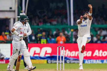 টেস্টে র‍্যাঙ্কিংয়ের শীর্ষে বুমরাহ