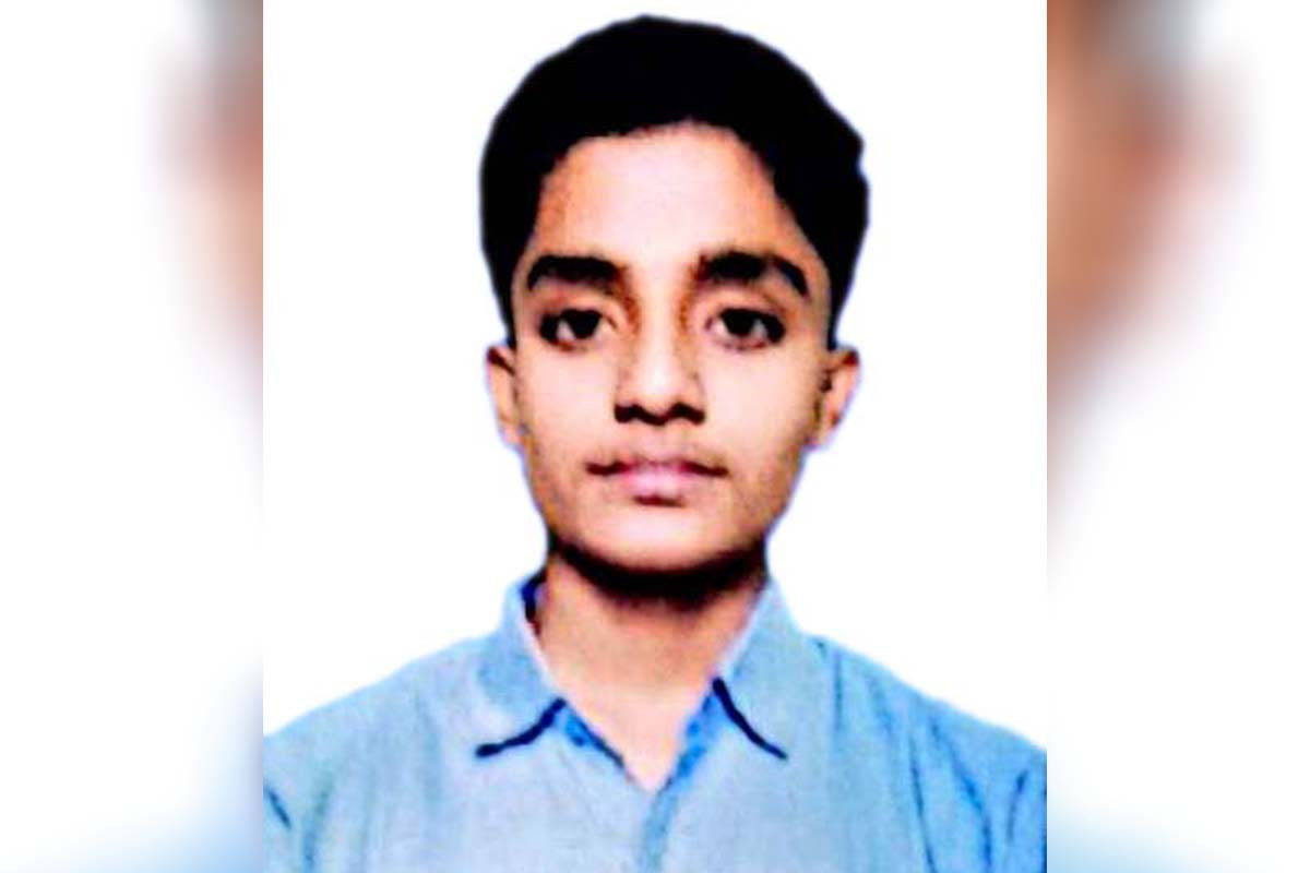 চার দিনেও খোঁজ মেলেনি স্কুল ছাত্র রেজওয়ানের