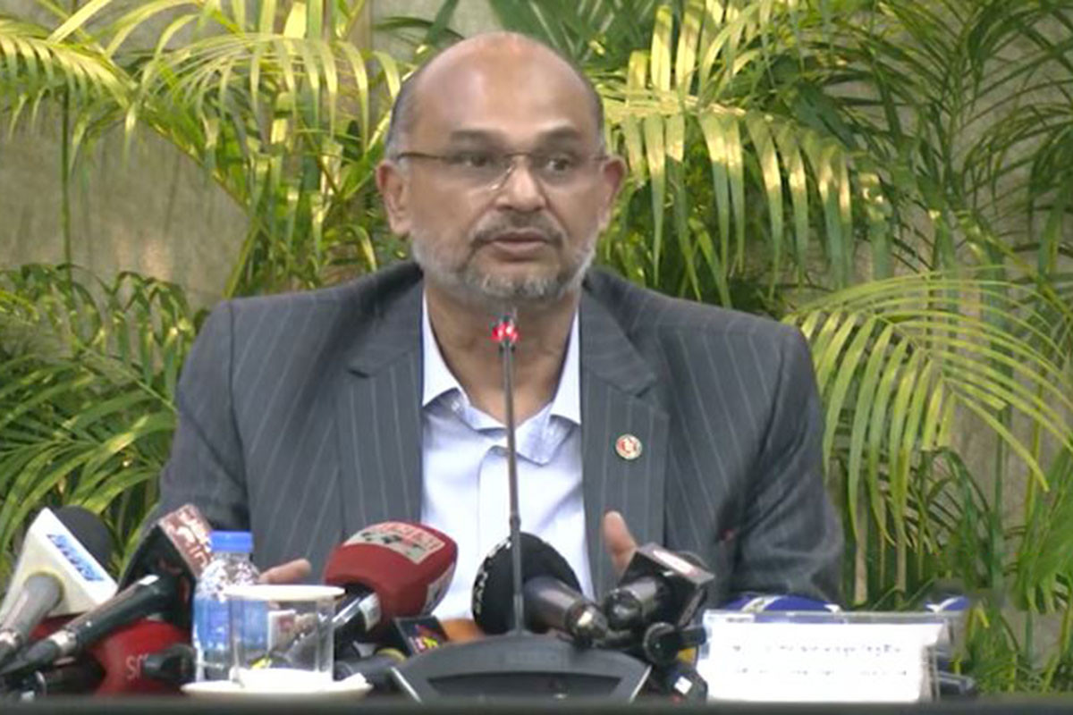 তড়িঘড়ি করে অপ্রয়োজনীয় প্রকল্প নেবে না সরকার: প্রধানমন্ত্রীর অর্থ উপদেষ্টা