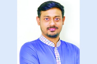 সরকার ব্যর্থ হলে আমরা লাল কার্ড দেখাব