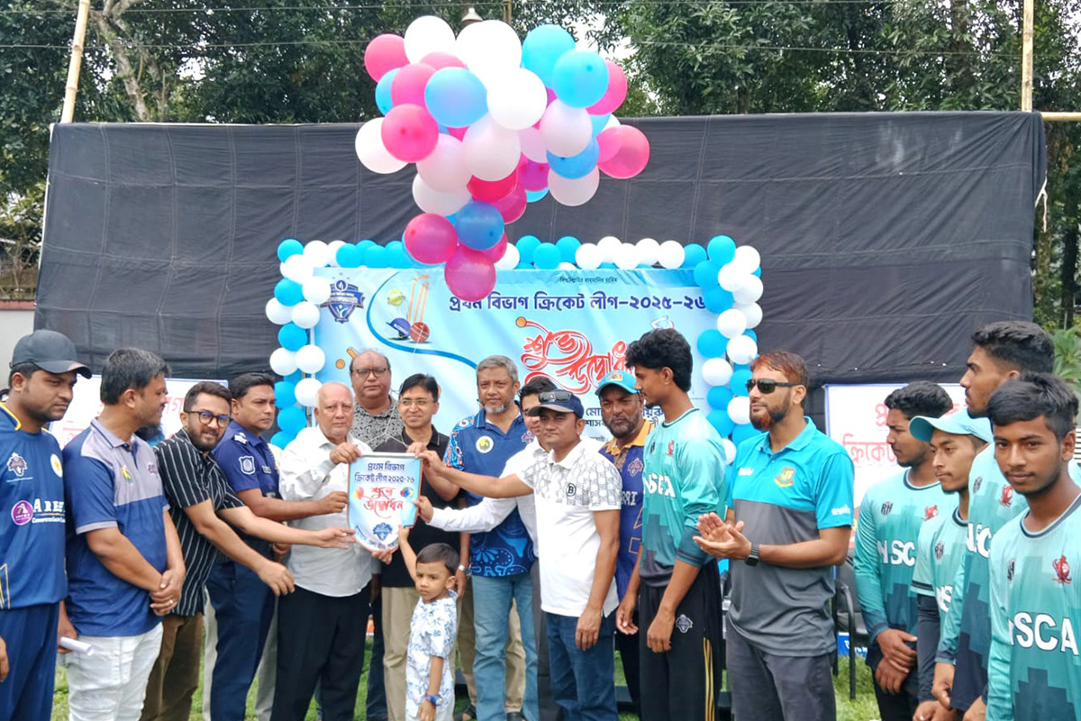 নীলফামারীতে প্রথম বিভাগ ক্রিকেট লিগের উদ্বোধন