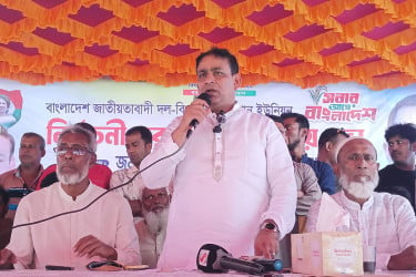 প্রধানমন্ত্রী শিক্ষা ব্যবস্থাকে ঢেলে সাজাতে কাজ করছেন : খোকন