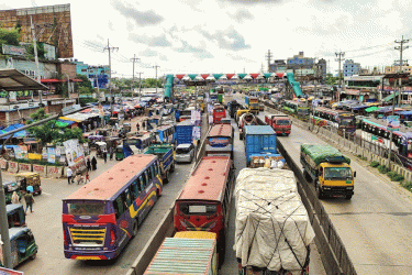 সোনারগাঁয়ে ঢাকা-চট্টগ্রাম মহাসড়কে যানজট