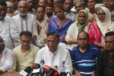 ক্লিন সিটি, গ্রিন সিটি’ গড়তে সম্মিলিত উদ্যোগের আহ্বান ডিএসসিসি প্রশাসকের