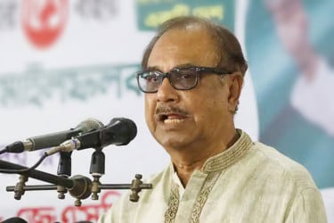 রাষ্ট্র পুনর্গঠনে জাতীয় ঐকমত্য প্রয়োজন : আ স ম‌ রব