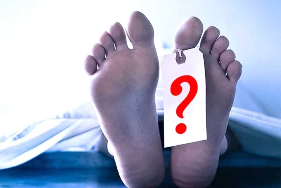 বাড্ডায় ভবনের ছাদ থেকে পড়ে এসি মিস্ত্রির সহকারীর মৃত্যু