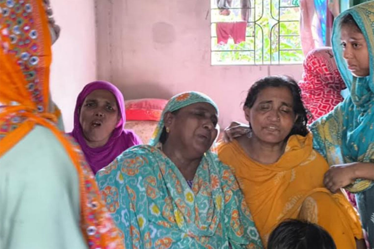 মাদকাসক্ত ছেলের বেধড়ক মারধরে বাবার মৃত্যু