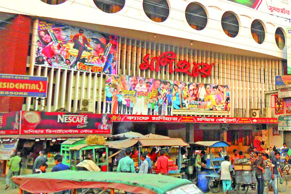 ঈদের ছবি প্রদর্শনে নতুন অস্থিরতা
