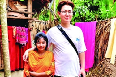 প্রেমের টানে পিরোজপুরে চীনা যুবক, ফিরলেন বিয়ে না করেই