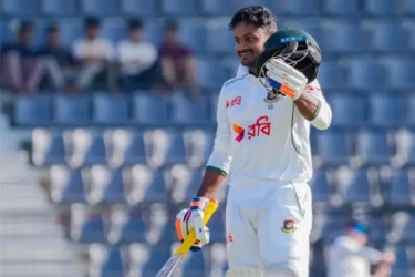 ২২ টেস্টেই ৮ শূন্য জয়ের