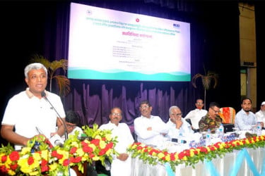 ভবদহের সমস্যার স্থায়ী সমাধান চায় বর্তমান সরকার : বিদ্যুৎ প্রতিমন্ত্রী
